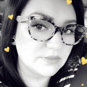 Meet your Posher, Patricia